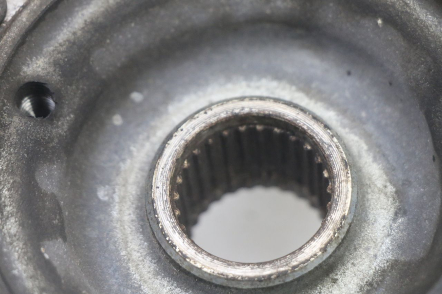photo de REAR WHEEL HUB PIAGGIO VESPA GRANTURISMO 125 (2003 - 2007)