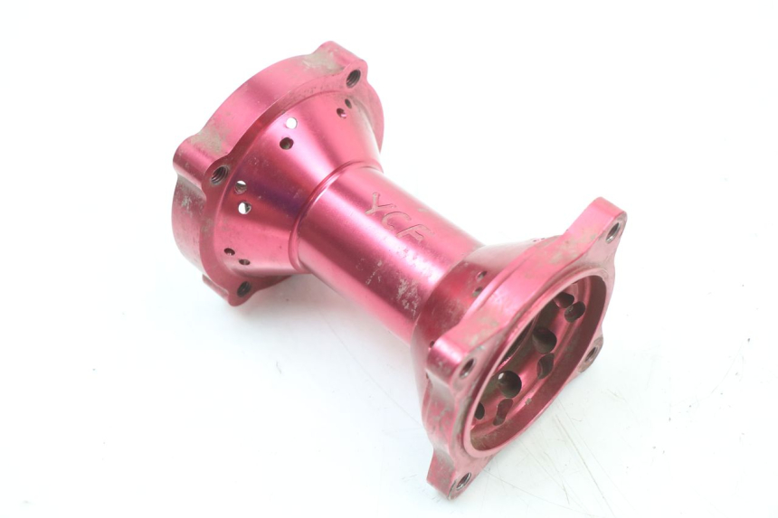 photo de REAR WHEEL HUB YCF PIT BIKE 125 (2010 - 2018)