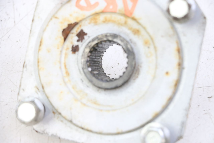 photo de REAR WHEEL HUB HYTRACK S 150 (2003 - 2011)