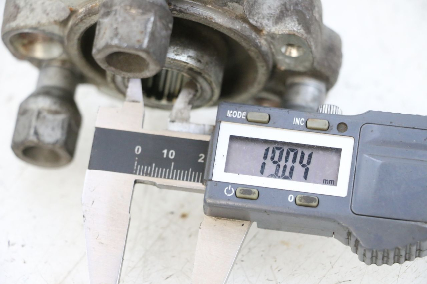 photo de REAR WHEEL HUB PEUGEOT SATELIS 125 (2013 - 2018) - Component detail