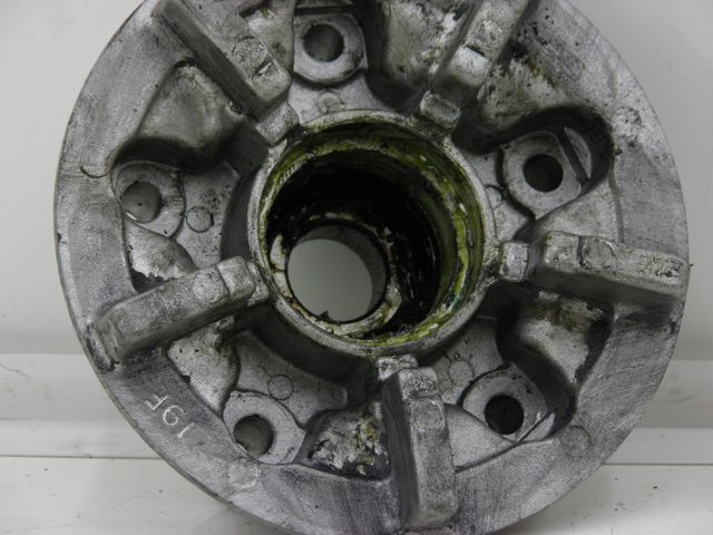 photo de REAR WHEEL HUB SUZUKI SV S 650 (2003 - 2009) - Zoom on usage condition