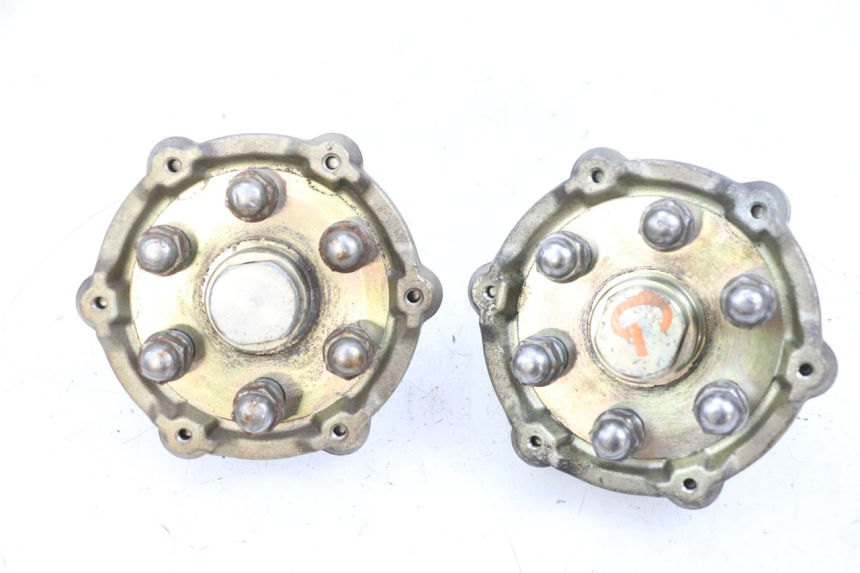 photo de FRONT WHEEL HUB ADIVA AD3 300 (2014 - 2020)