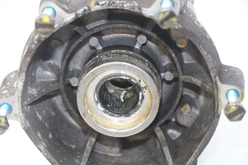 photo de FRONT WHEEL HUB PIAGGIO MP3 500 (2014 - 2016)