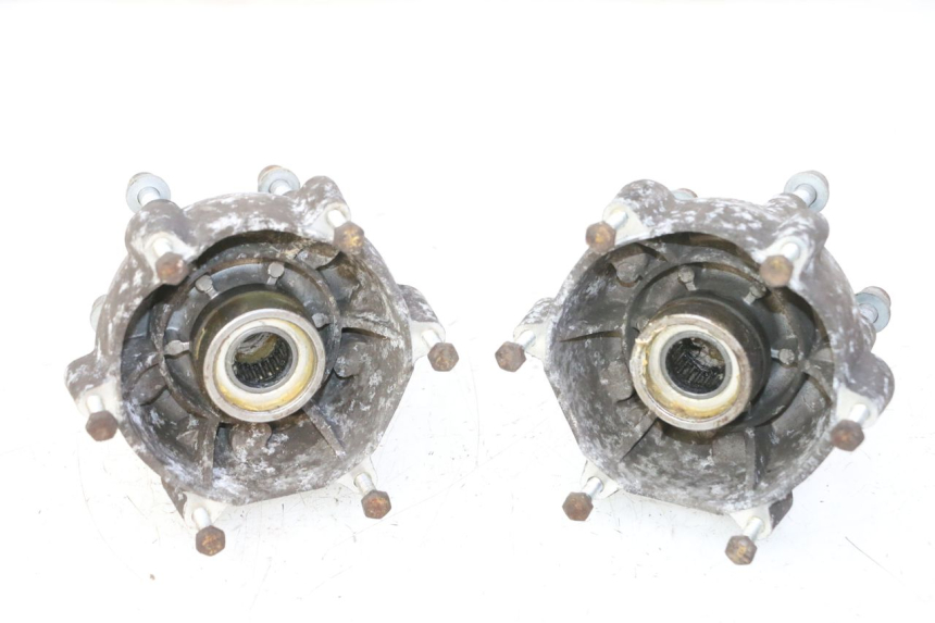 photo de FRONT WHEEL HUB PIAGGIO MP3 RL 250 (2007 - 2010)