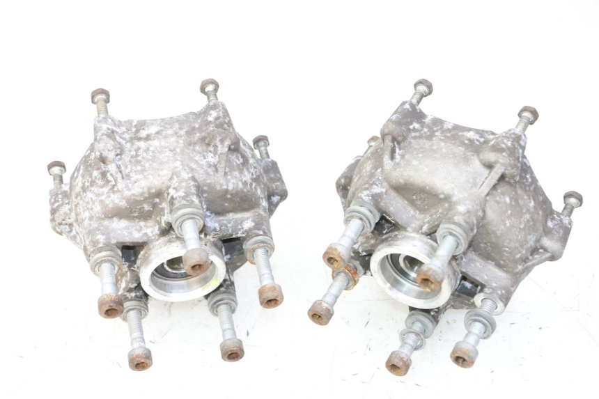 photo de FRONT WHEEL HUB PIAGGIO MP3 RL 250 (2007 - 2010)