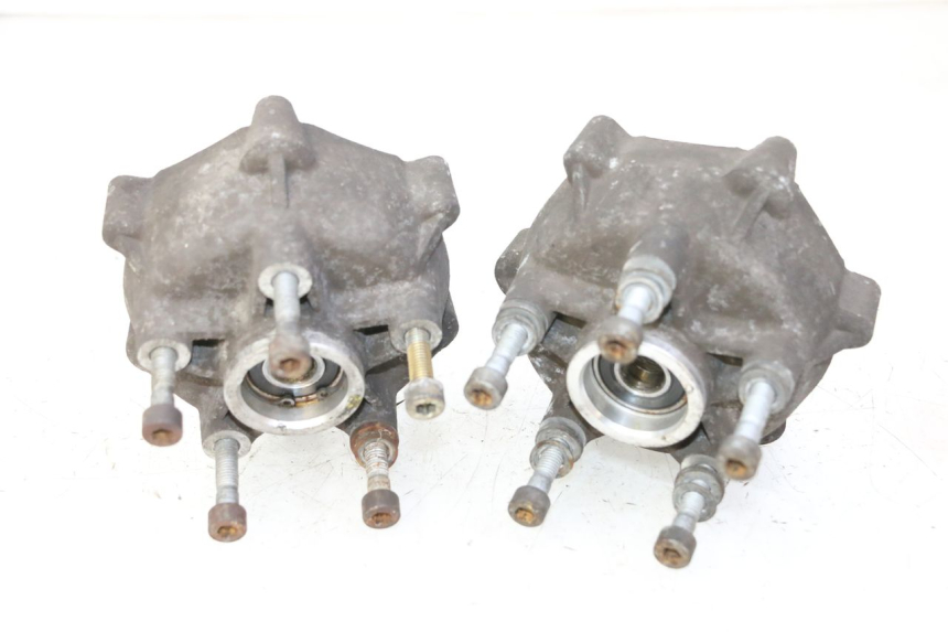 photo de FRONT WHEEL HUB PIAGGIO MP3 RL 250 (2007 - 2010)