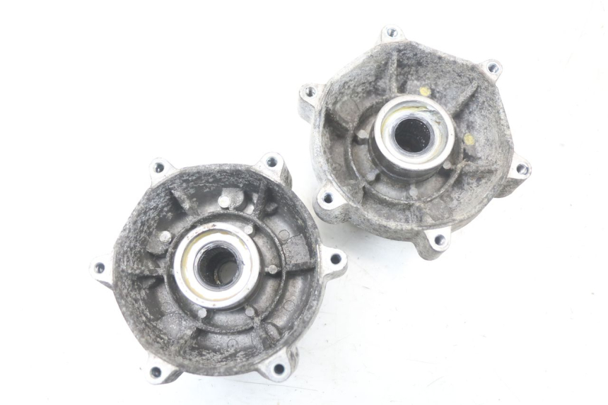 photo de FRONT WHEEL HUB PIAGGIO MP3 HPE 350 (2018 - 2020)