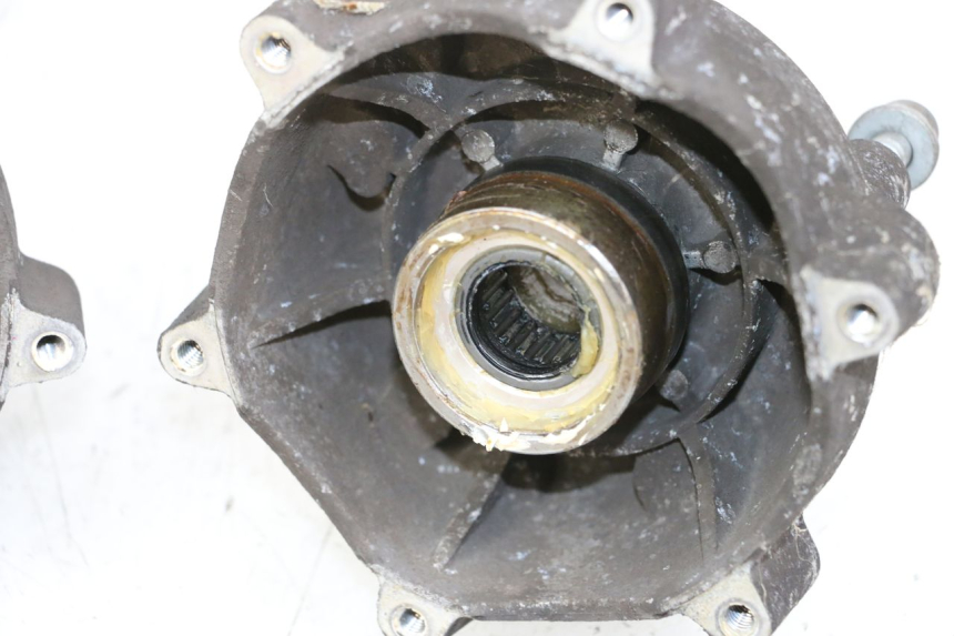 photo de FRONT WHEEL HUB PIAGGIO MP3 LT 400 (2007 - 2012)