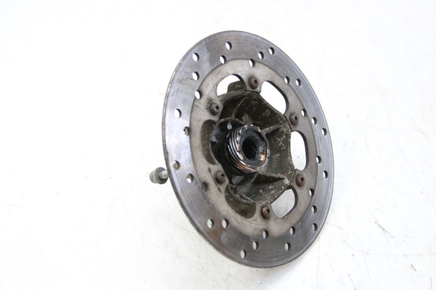 photo de FRONT WHEEL HUB PIAGGIO VESPA GRANTURISMO 125 (2003 - 2007)