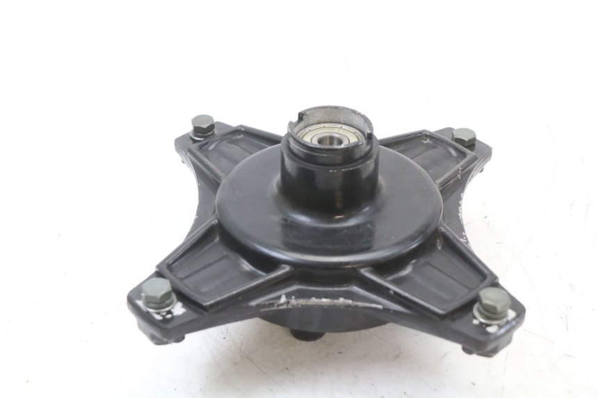 photo de FRONT WHEEL HUB SKYTEAM SKYMAX PRO 125 (2012 - 2016)