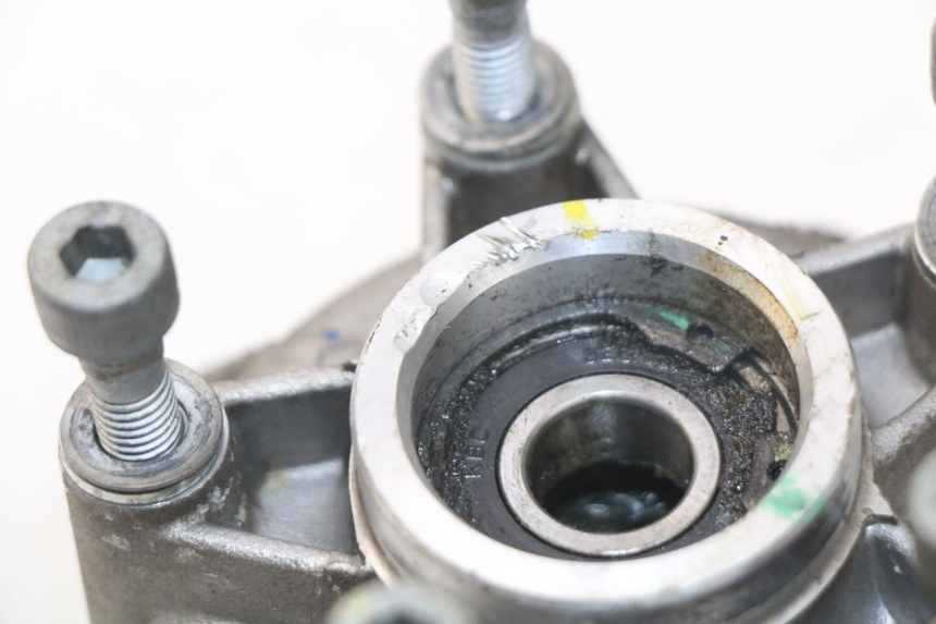 photo de FRONT WHEEL HUB PIAGGIO VESPA SPRINT 2T 50 (2014 - 2018)