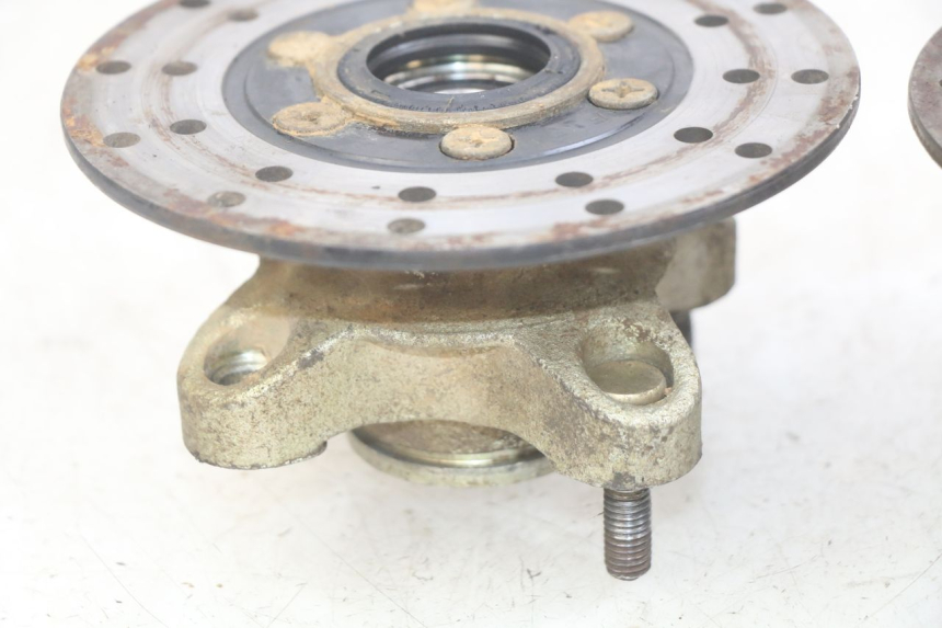 photo de FRONT WHEEL HUB SHINERAY XY250 STXE 250 (2006 - 2012)