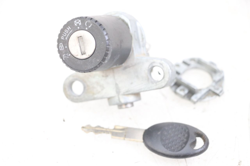 photo de IGNITION SWITCH DERBI SENDA SM X-TREME 50 (2006 - 2010)