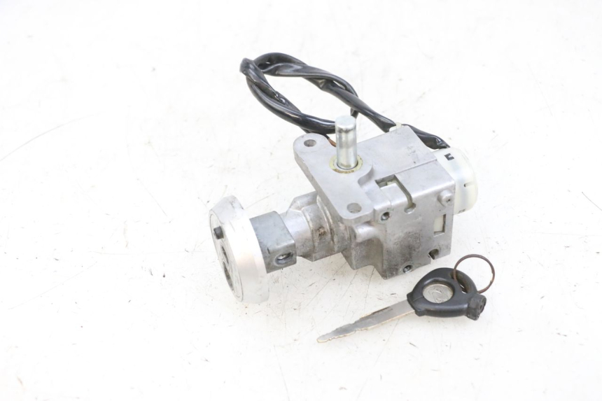 photo de IGNITION SWITCH MBK FLIPPER 115 (2013 - 2017) - Zoom on usage condition