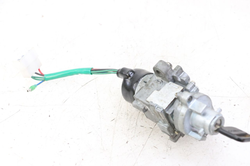 photo de IGNITION SWITCH KYMCO PEOPLE S 125 (2000 - 2008)