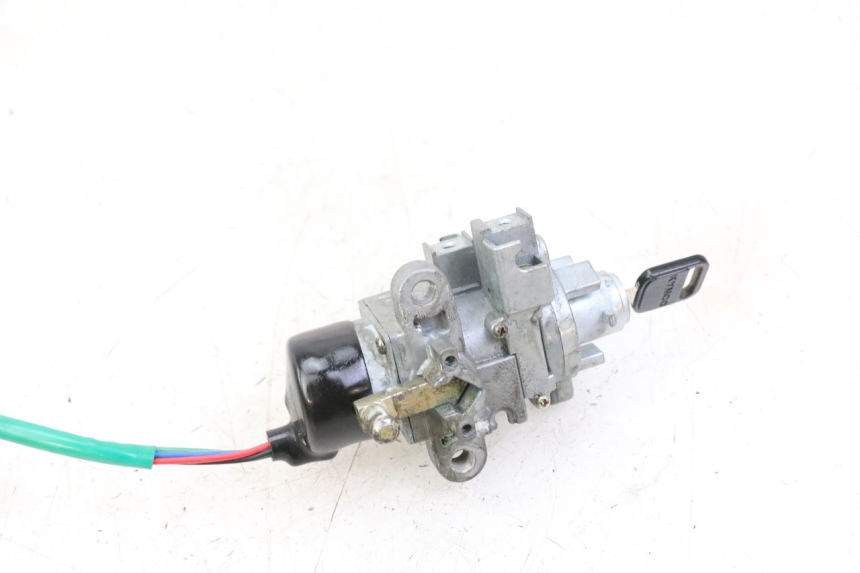 photo de IGNITION SWITCH KYMCO PEOPLE S 125 (2000 - 2008)