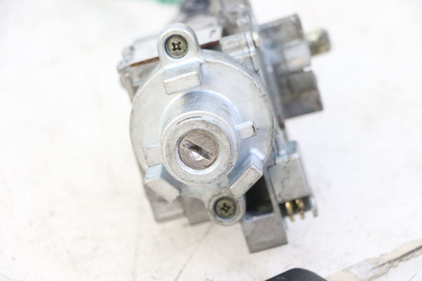 photo de IGNITION SWITCH KYMCO PEOPLE S 125 (2000 - 2008)