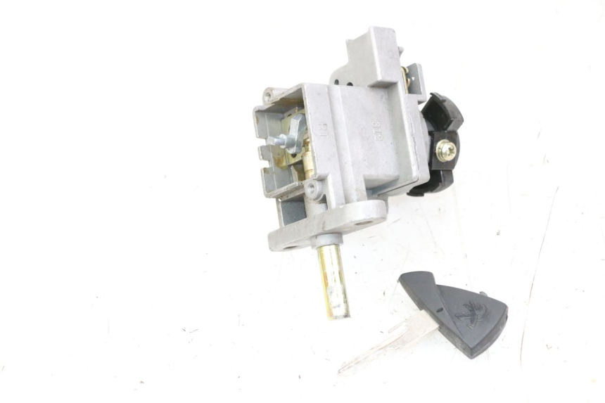 photo de IGNITION SWITCH PEUGEOT E-VIVACITY 1 (2012 - 2018)