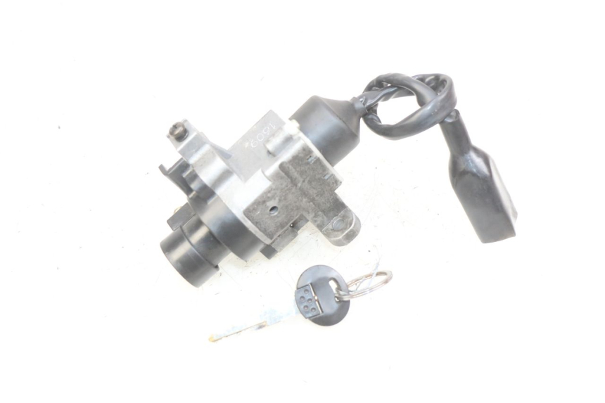 photo de IGNITION SWITCH PEUGEOT KISBEE 2T 50 (2010 - 2017)