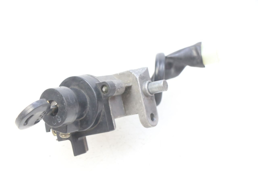 photo de IGNITION SWITCH PEUGEOT KISBEE 4T 50 (2010 - 2017)