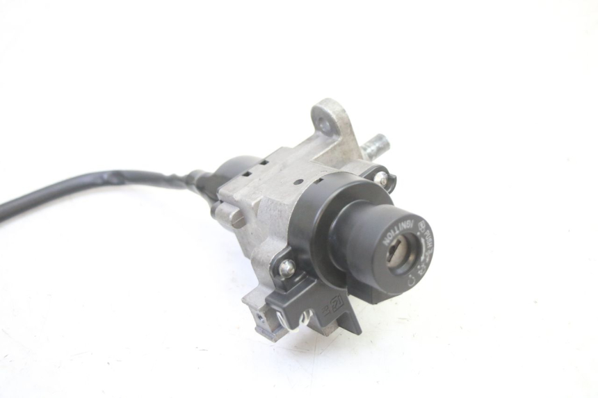 photo de IGNITION SWITCH PEUGEOT STREETZONE I NAKED 2T 50 (2018 - 2020)