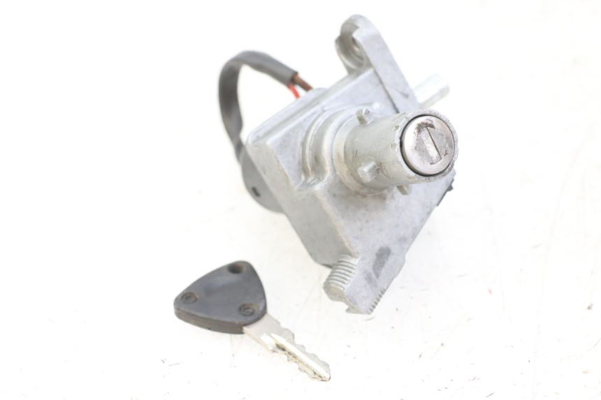 photo de IGNITION SWITCH YAMAHA NEOS NEO'S 4T 50 (2008 - 2016)