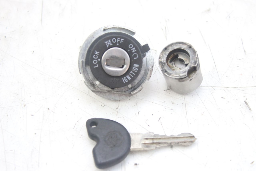 photo de IGNITION SWITCH PIAGGIO ZIP 4T 50 (2018 - 2020)