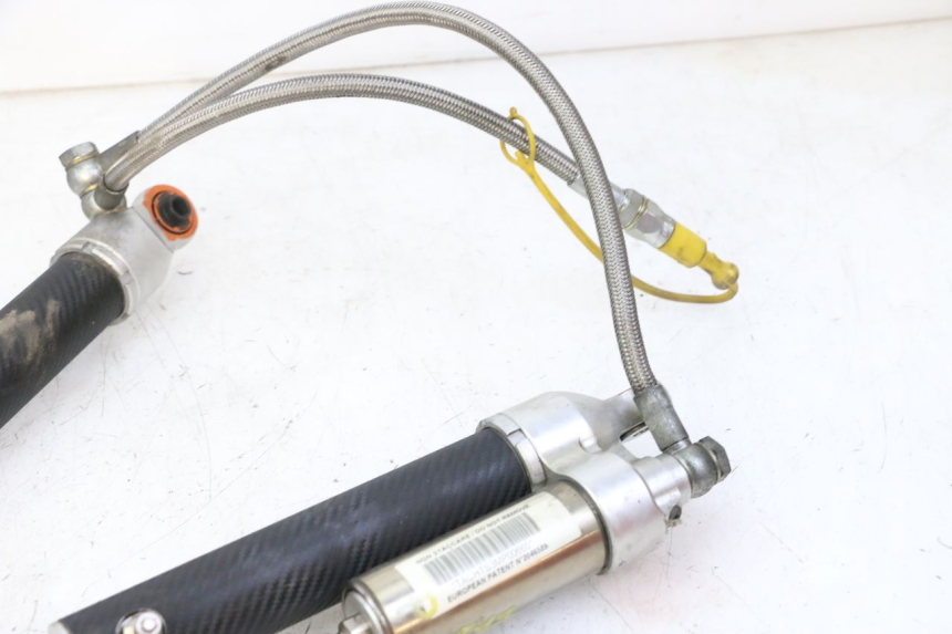 photo de REAR SHOCK ABSORBER PAIR QUADRO 4 4D 350 (2015 - 2018)