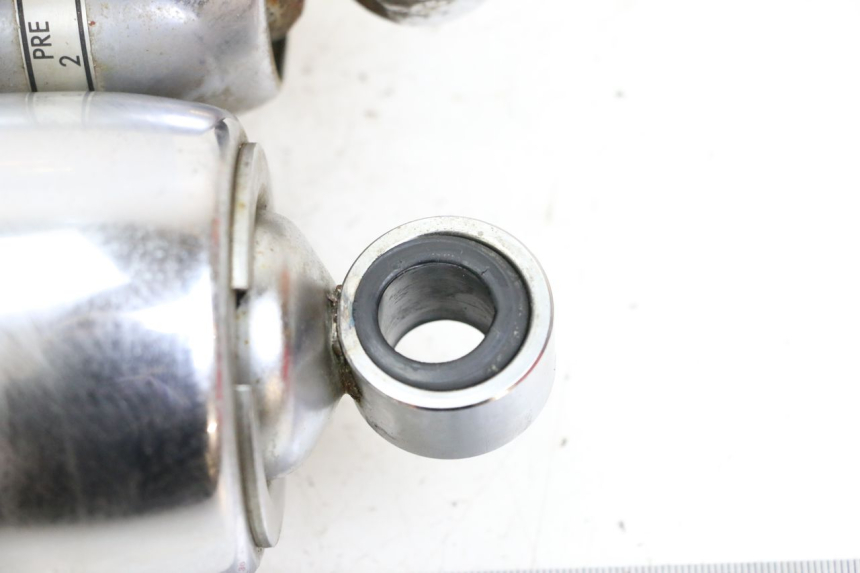 photo de REAR SHOCK ABSORBER HONDA VT C2 SHADOW 750 (1997 - 2001)