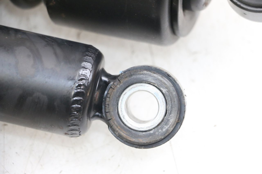 photo de REAR SHOCK ABSORBER HARLEY DAVIDSON SPORTSTER XL CUSTOM 1200 (2003 - 2004) - Fixing points details