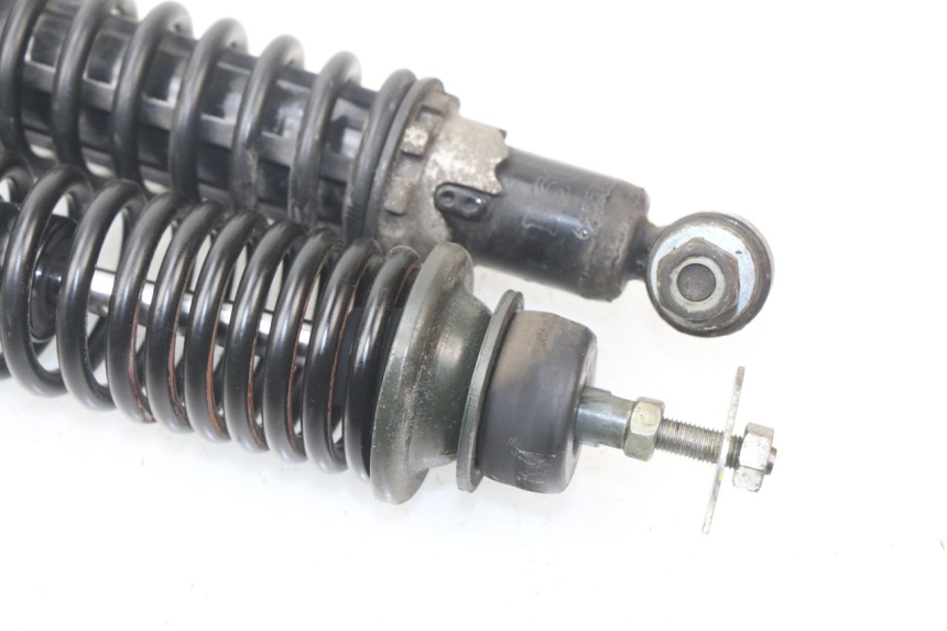 photo de REAR SHOCK ABSORBER PIAGGIO VESPA GTS SUPER IE 125 (2009 - 2016) - Zoom on usage condition