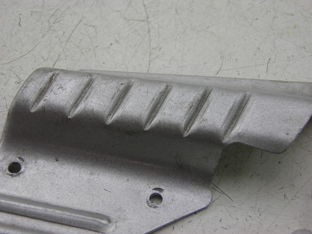 photo de PAIR REAR FOOTRESTS BAOTIAN TRAVEL SPIRIT 50 (2010 - 2012)