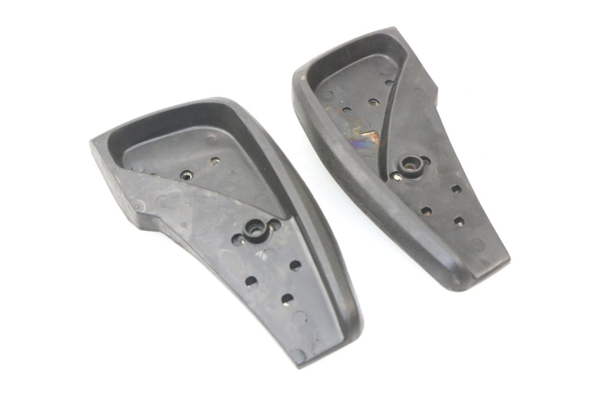 photo de PAIR REAR FOOTRESTS BHM BHM 125 (2010 - 2014)
