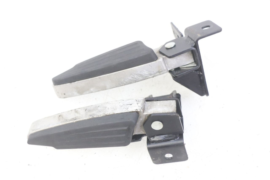 photo de PAIR REAR FOOTRESTS PEUGEOT CITYSTAR IE 2T 50 (2018 - 2021) - Product overview