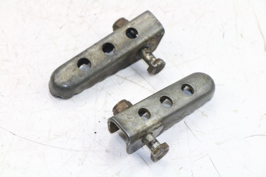 photo de PAIR REAR FOOTRESTS DERBI SENDA R X-TREM 50 (2003 - 2010)