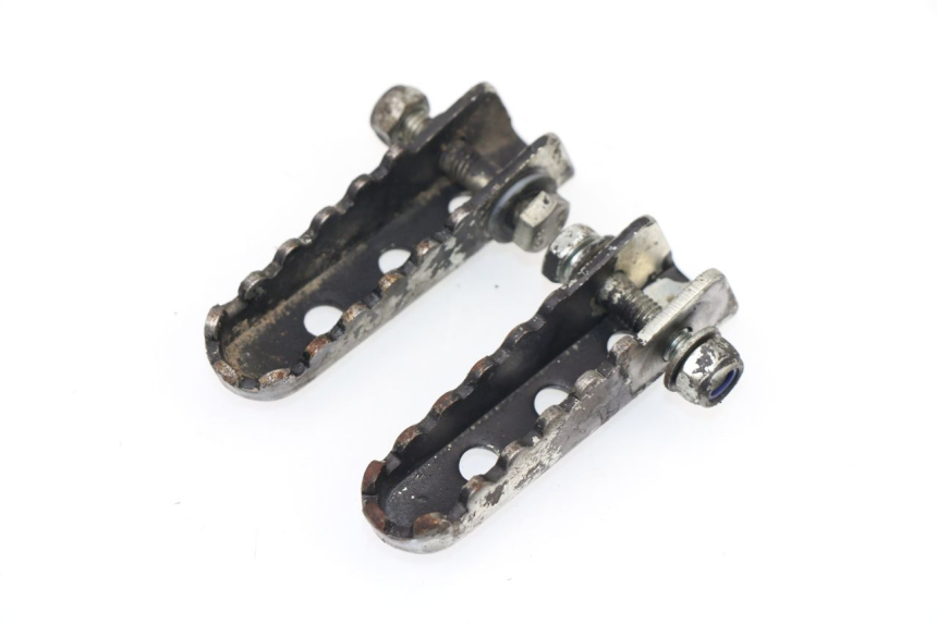 photo de PAIR REAR FOOTRESTS DERBI SENDA SM DRD 50 (2008 - 2013)