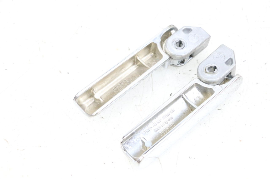 photo de PAIR REAR FOOTRESTS SEGWAY NINEBOT E125S 1 (2022 - 2026) - Zoom on usage condition