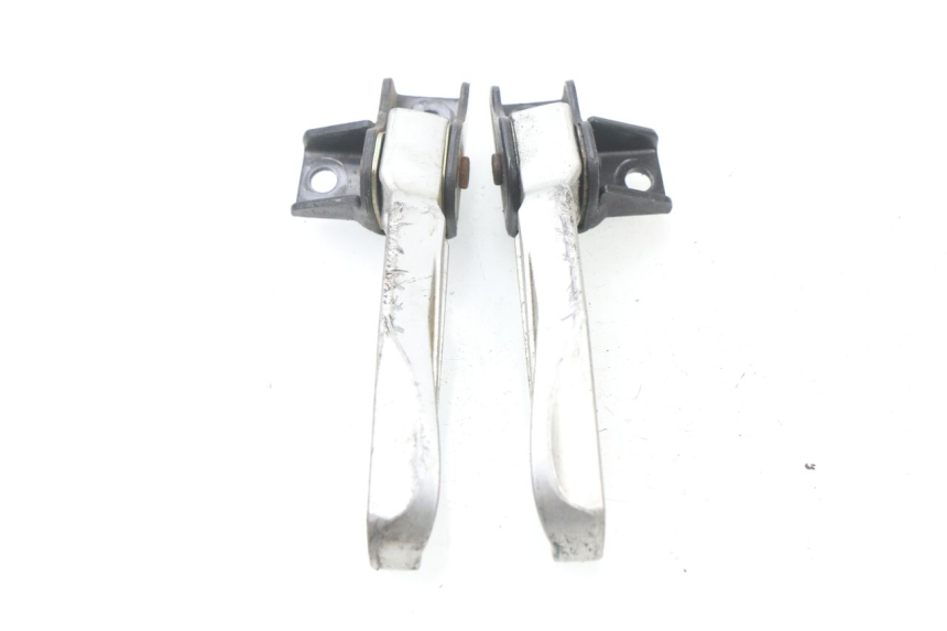 photo de PAIR REAR FOOTRESTS SYM FIDDLE 3 III 50 (2014 - 2020)