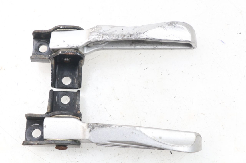 photo de PAIR REAR FOOTRESTS SYM FIDDLE 3 III 50 (2014 - 2020)