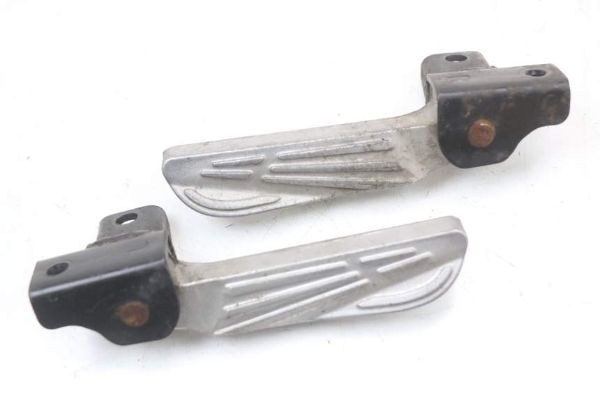 photo de PAIR REAR FOOTRESTS SYM FIDDLE 3 III 50 (2014 - 2020)
