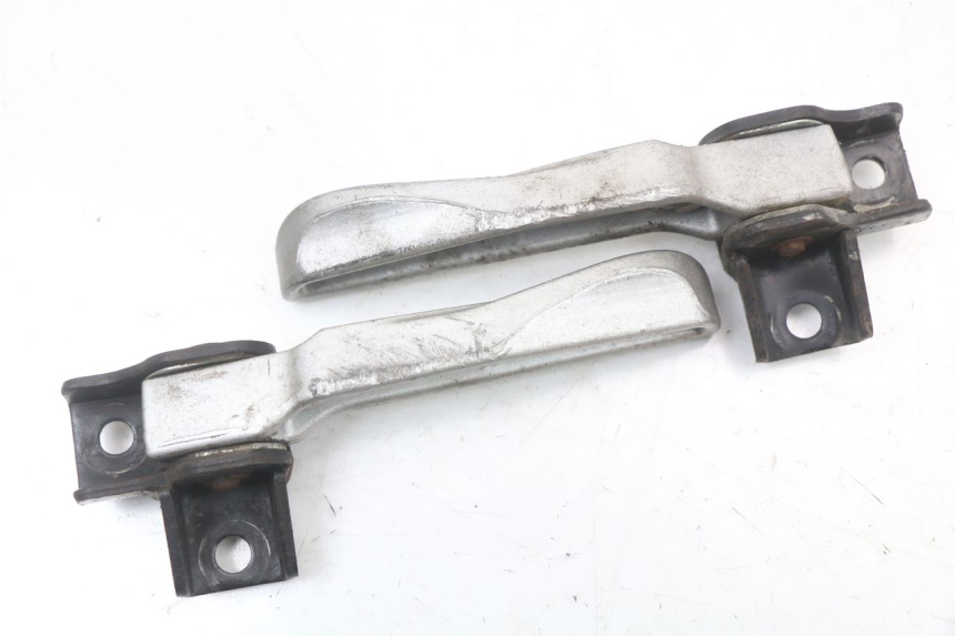 photo de PAIR REAR FOOTRESTS SYM FIDDLE 3 III 50 (2014 - 2020)