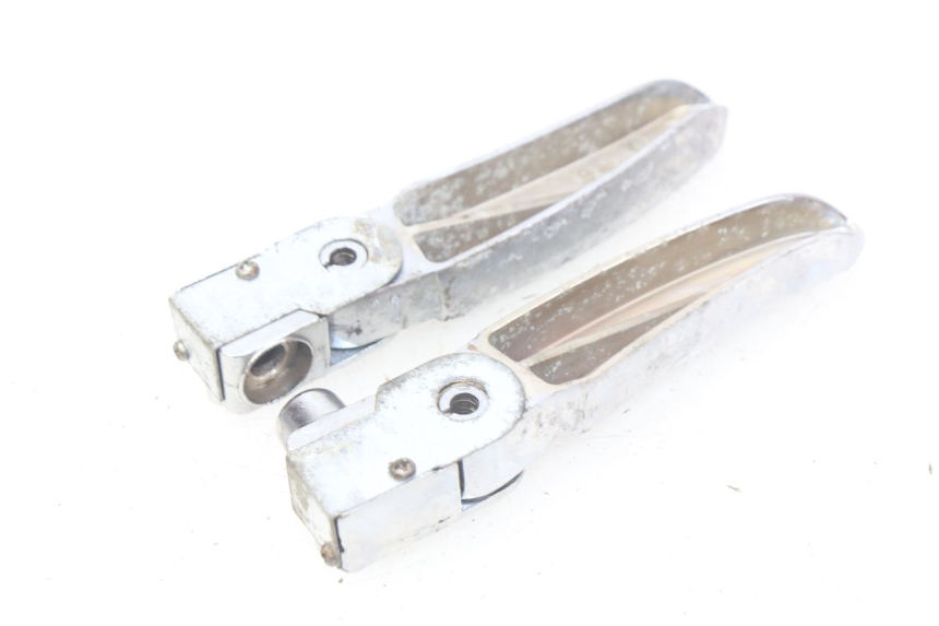 photo de PAIR OF REAR FOOTRESTS EUROCKA GREEN 1