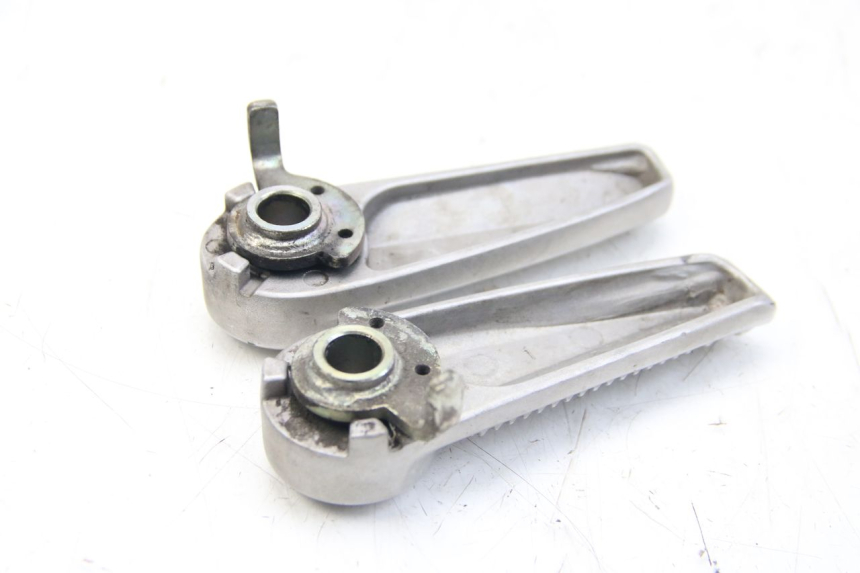 photo de PAIR OF REAR FOOTRESTS YAMAHA HW XENTER 125 (2011 - 2017)