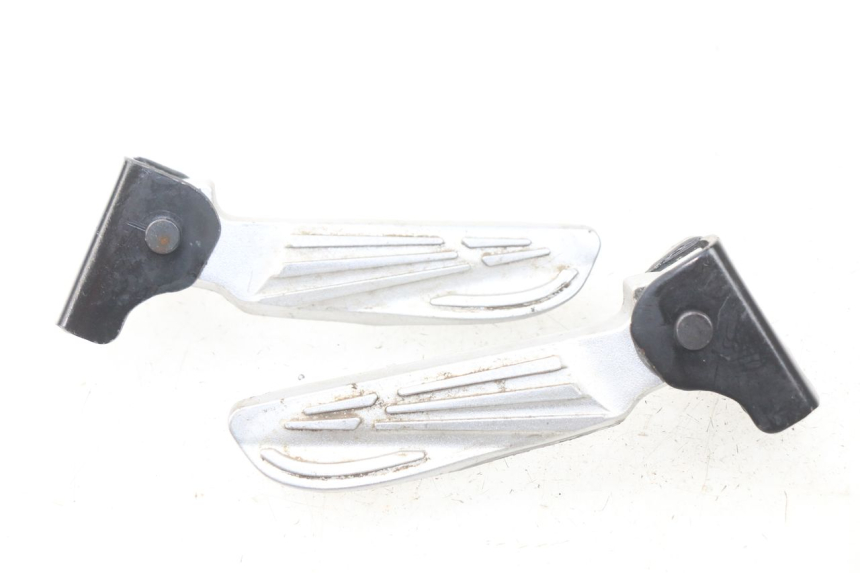 photo de PAIR OF REAR FOOTRESTS SYM JET 4 4T 50 (2018 - 2021)