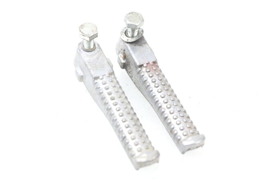 photo de PAIR REAR FOOTRESTS PEUGEOT JET FORCE CARBU 50 (2003 - 2016)