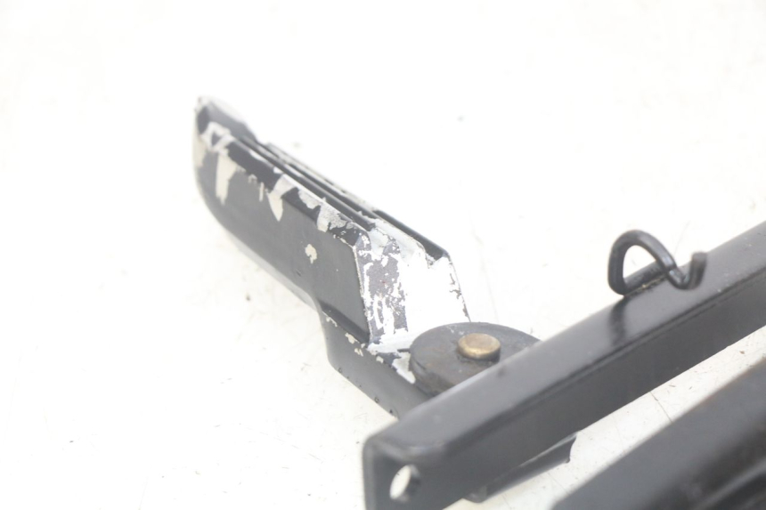 photo de PAIR OF REAR FOOTRESTS SYM JET SPORT XR 50 (2006 - 2015)