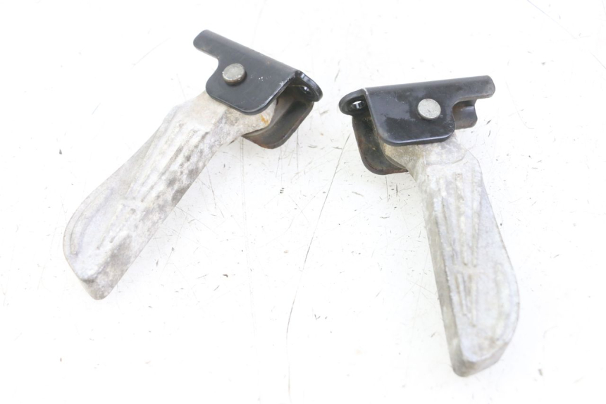 photo de PAIR OF REAR FOOTRESTS MASH CITY 4T 50 (2018 - 2020)