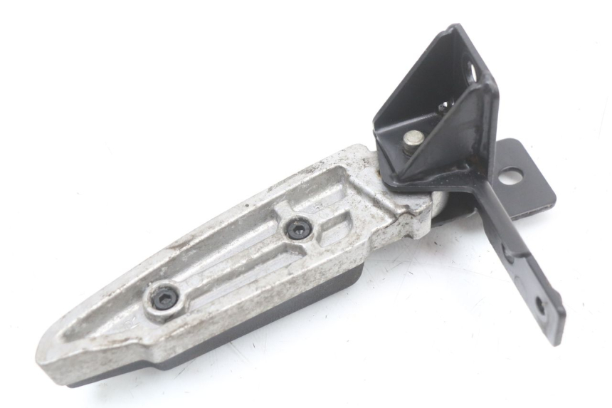 photo de PAIR OF REAR FOOTRESTS PEUGEOT CITYSTAR 50 (2013 - 2017)
