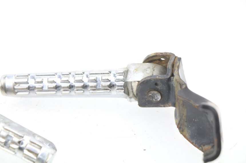 photo de PAIR REAR FOOTRESTS RIDE RACE 2T 50 (2012 - 2015)