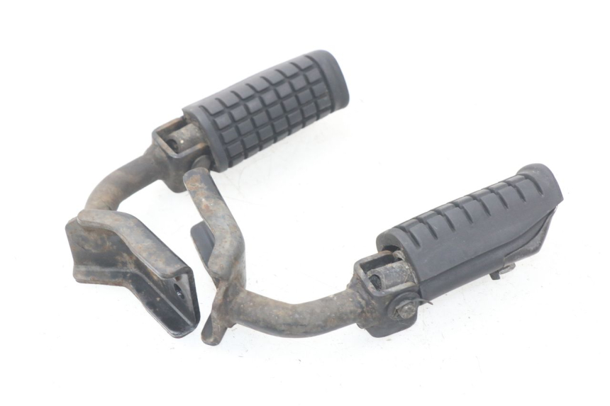 photo de PAIR REAR FOOTRESTS DAELIM S2 125 (2006 - 2007)
